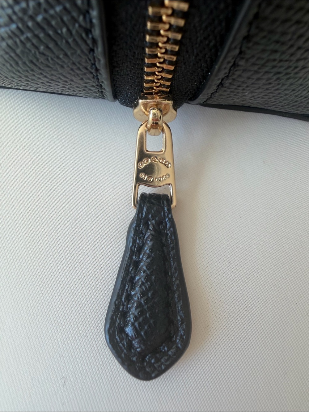 Coach Black Leather Pouch with Gold Hardware - Picture 4 of 9